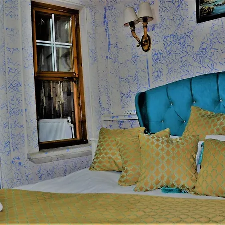 The Trip Old City 3*